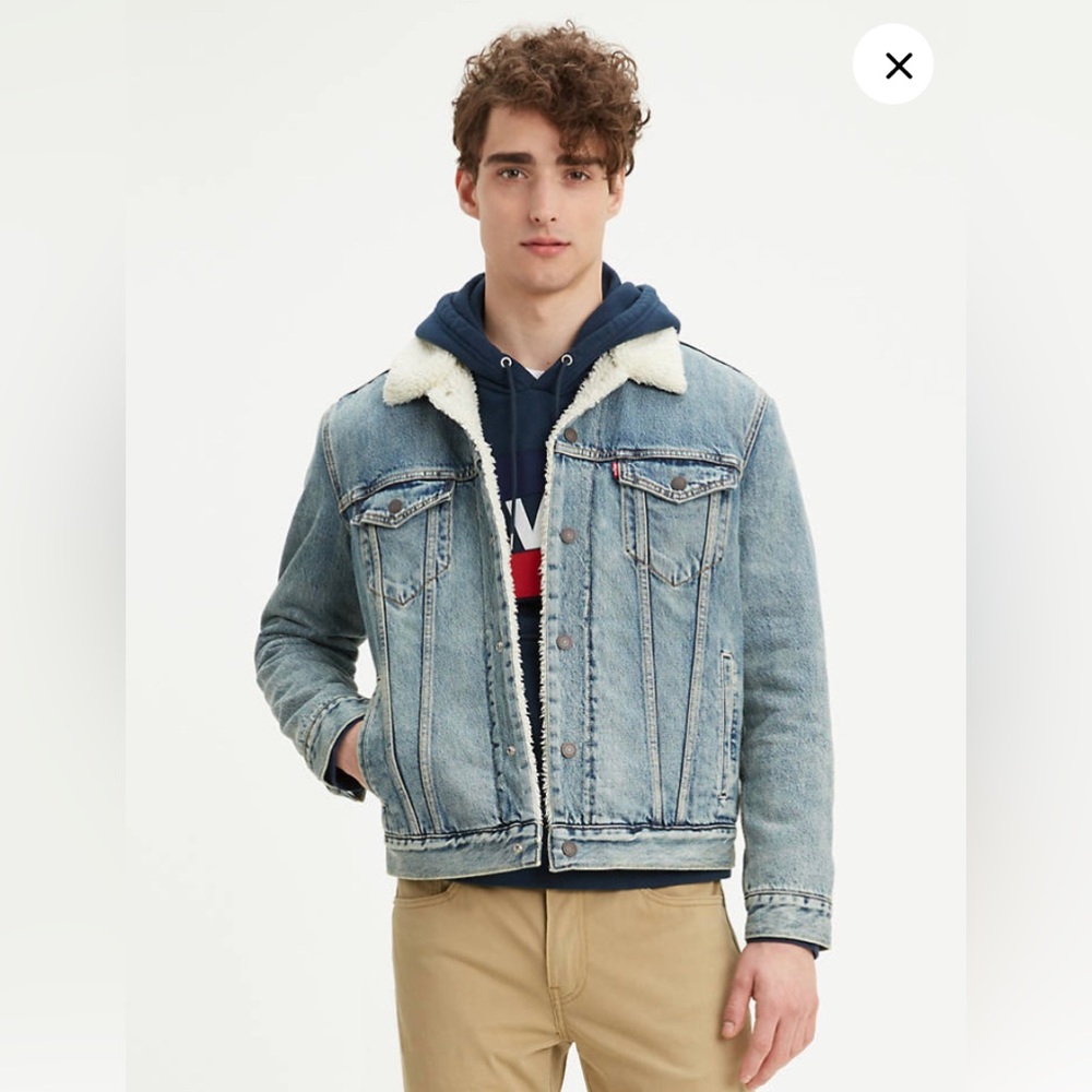 Levi’s denim jacket men’s size large